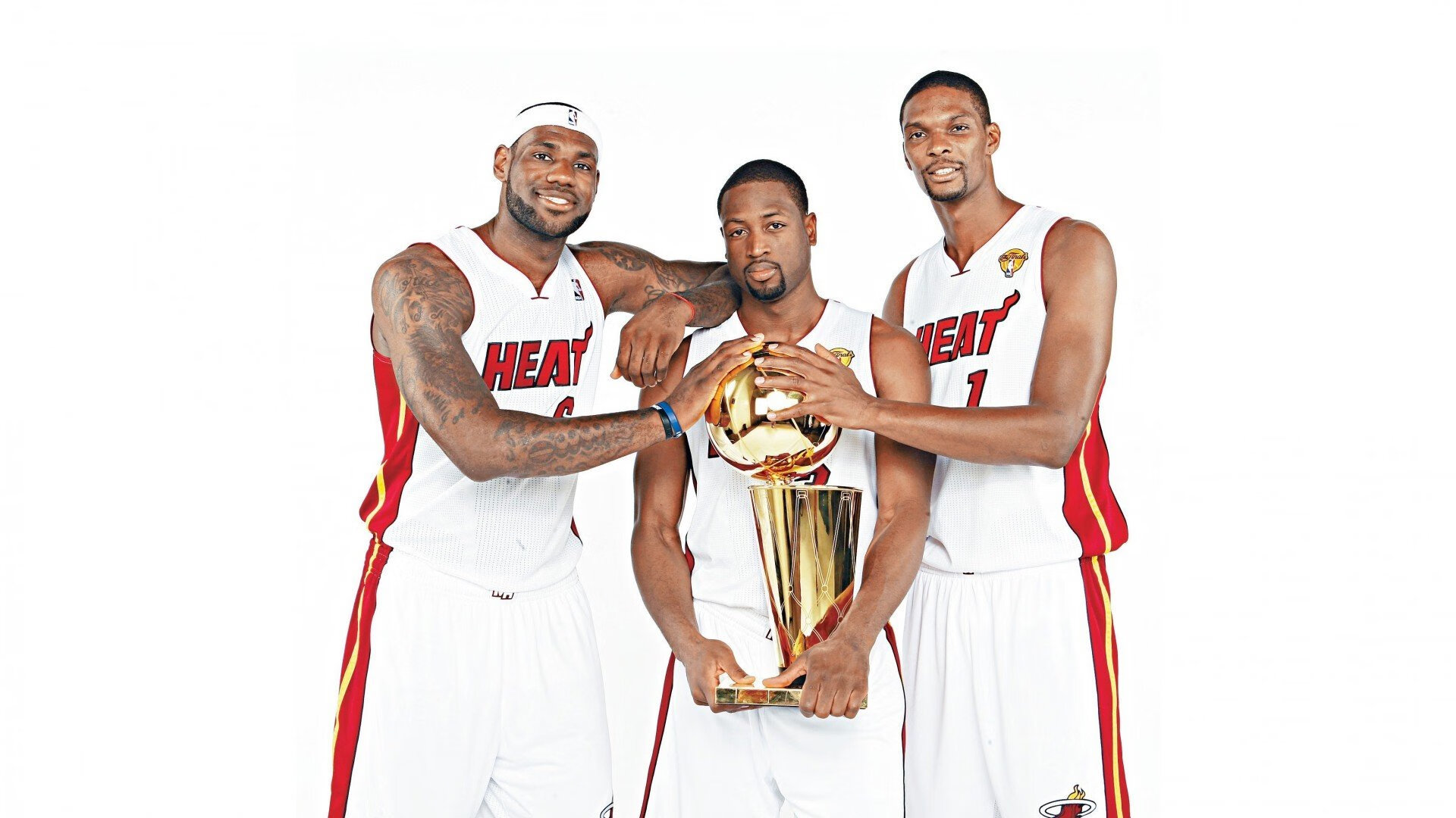 《CS_GO全球飞跃，超级对决点燃赛场热火》，csgo超级联赛直播